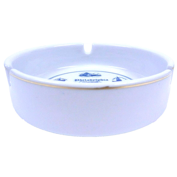 Vintage Porcelain Philadelphia Ashtray Landmarks Pennsylvania w Gold Trim 4” - Picture 2 of 4